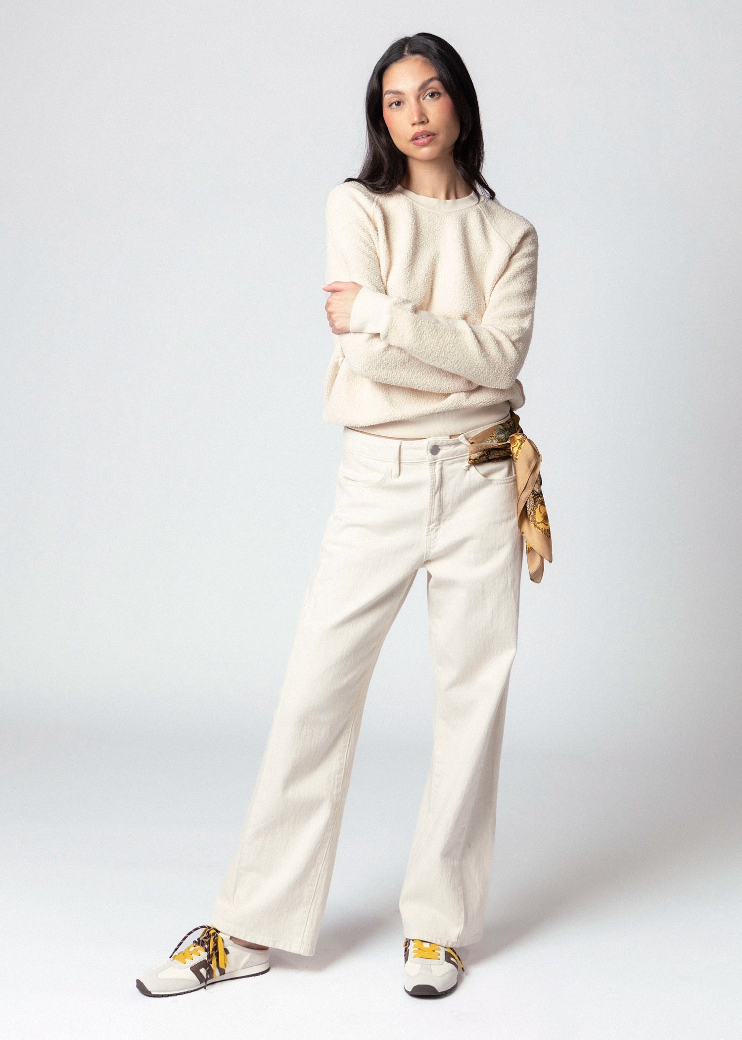 swatch_Sugar perfect white tee ziggy reverse fleece sweatshirt