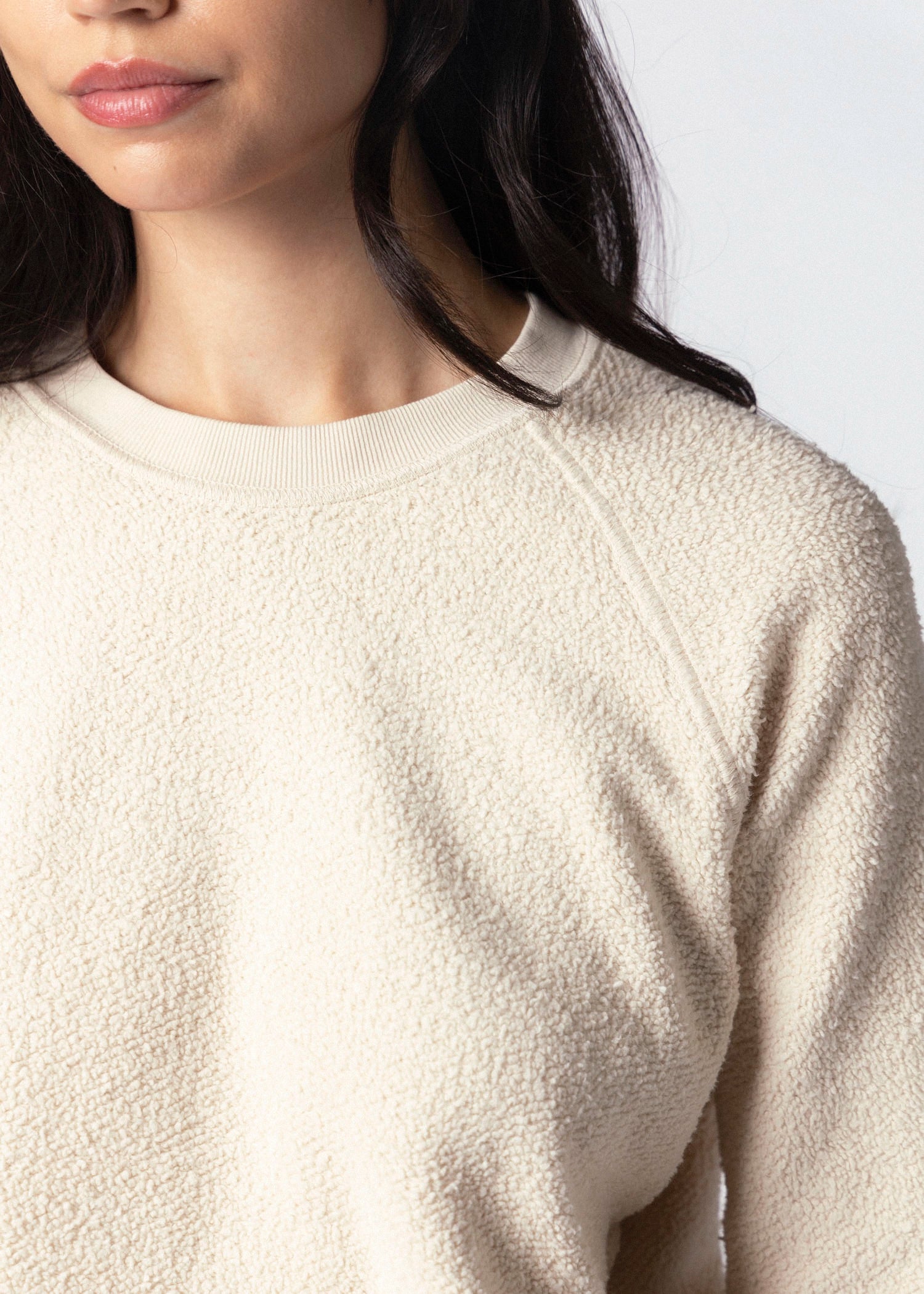 swatch_Sugar perfect white tee ziggy reverse fleece sweatshirt