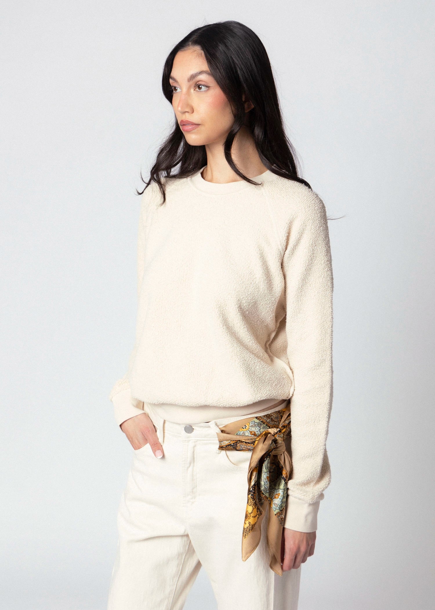 swatch_Sugar perfect white tee ziggy reverse fleece sweatshirt