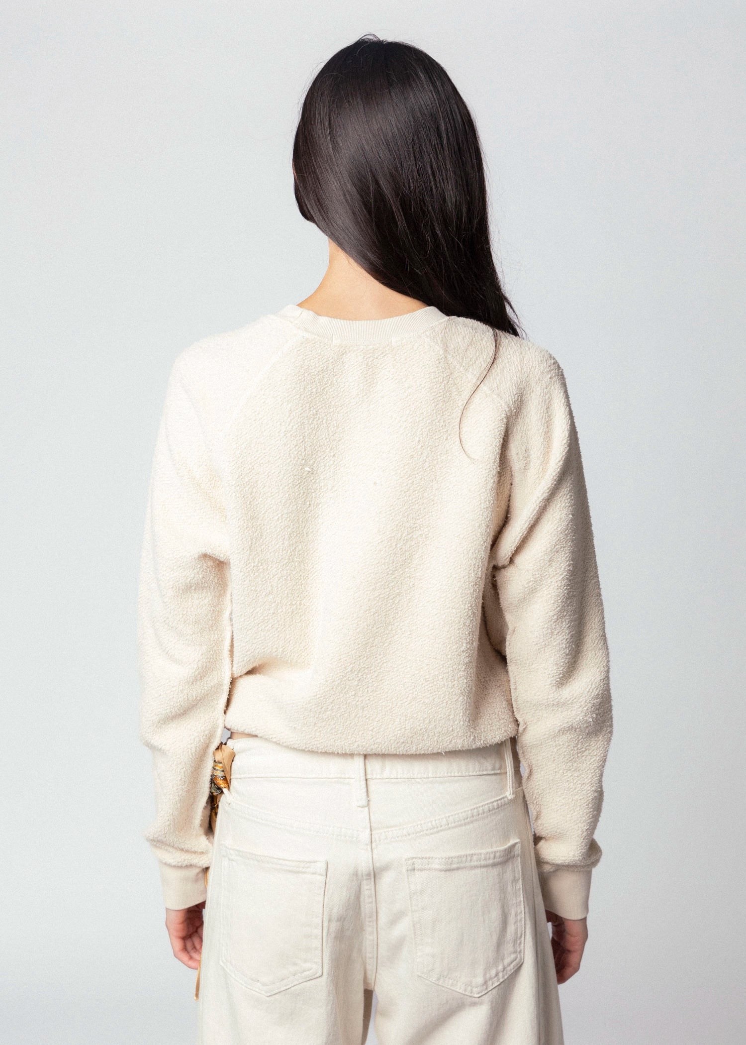 swatch_Sugar perfect white tee ziggy reverse fleece sweatshirt