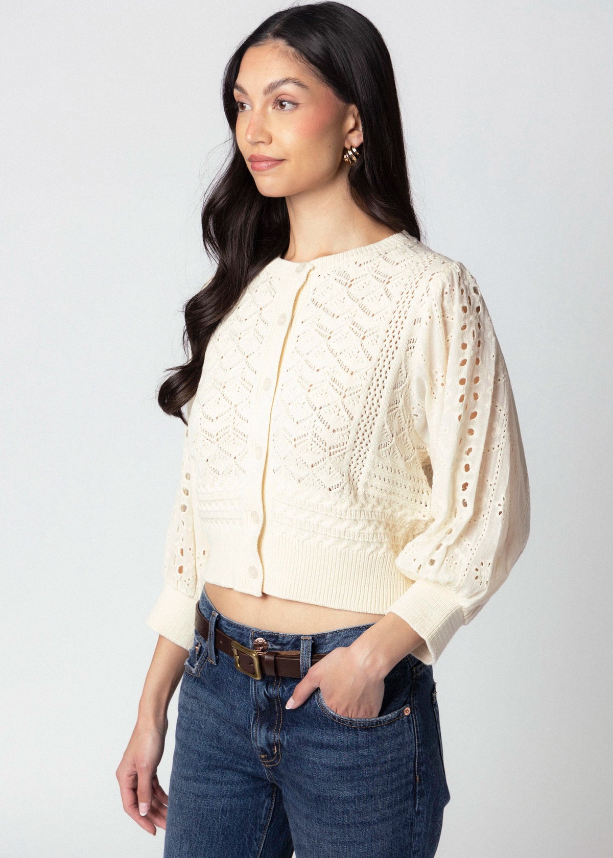 swatch_Cream hendry crochet cardigan