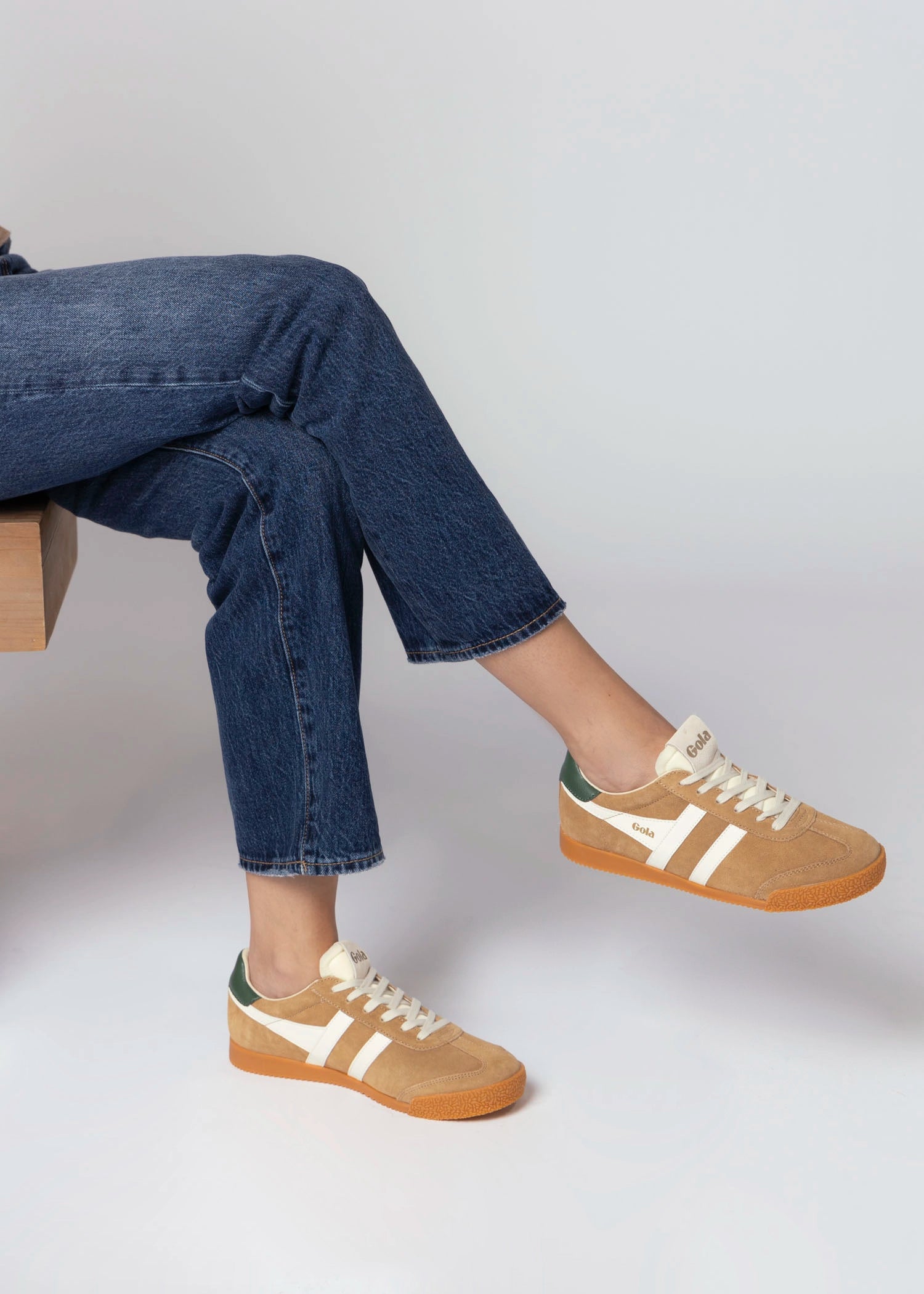 swatch_Brown Sugar elan sneaker gola