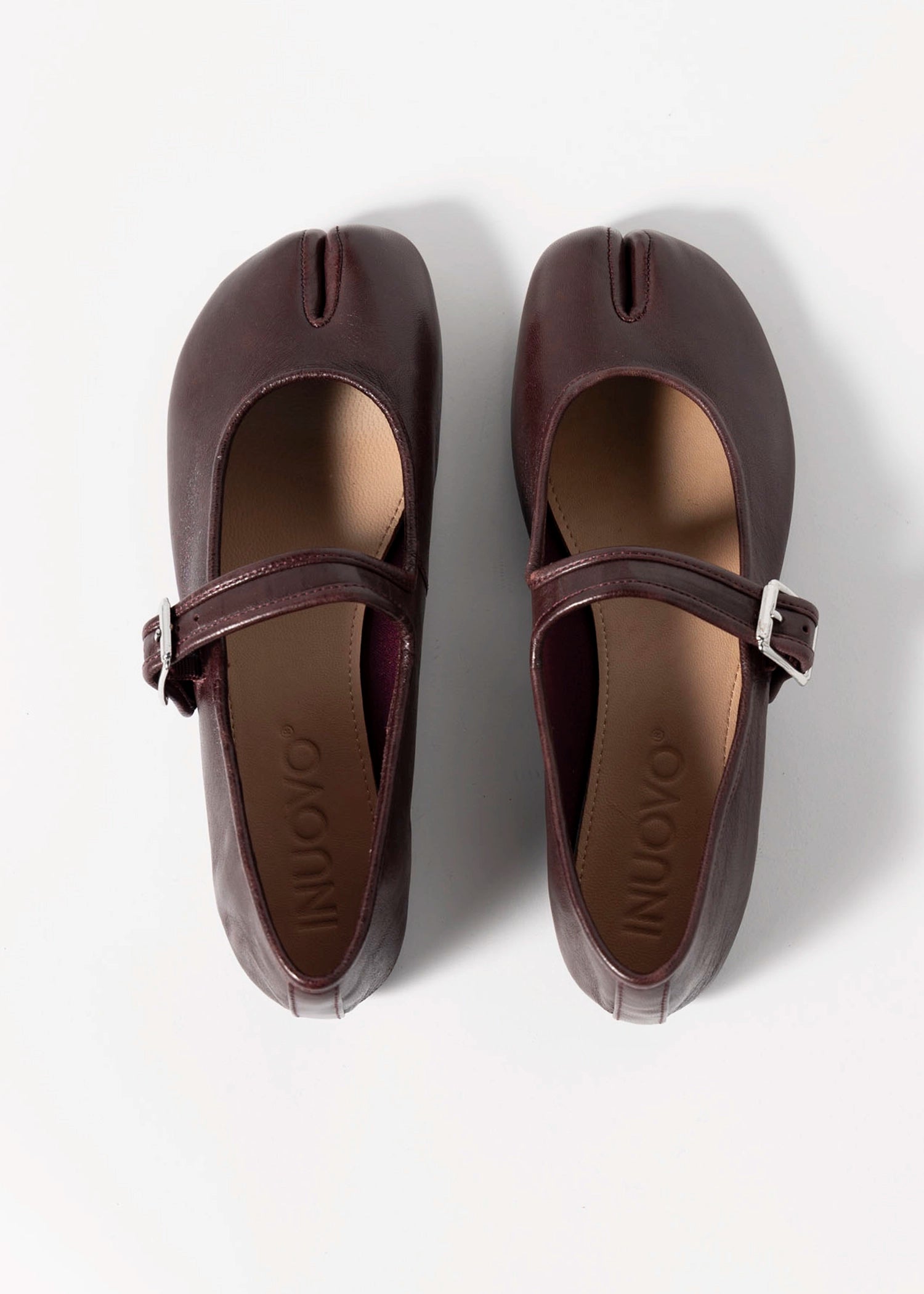 swatch_Wine Leather inuovo leather tabi mary jane flats