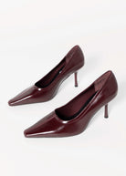 swatch_Burgundy steve madden hexx pointed toe pump