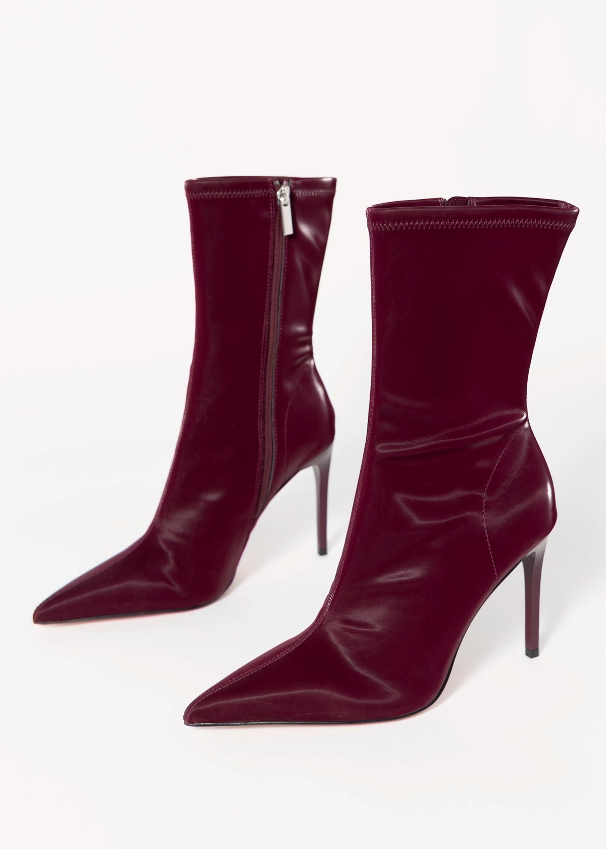 swatch_Burgundy Fabric steve madden mackena pointed toe stretch heeled boot