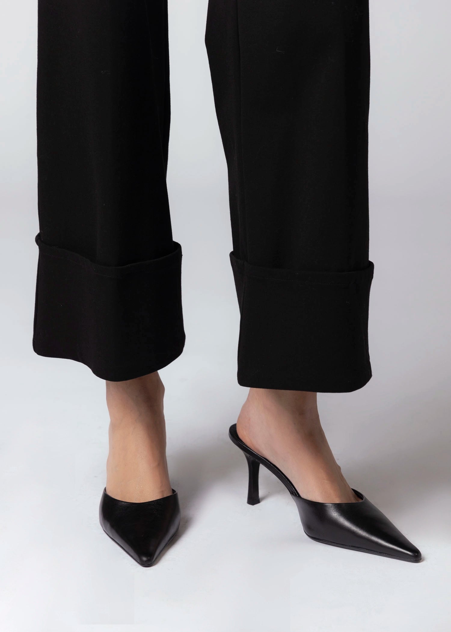 swatch_Black Leather tony bianco sicily pointed toe mule