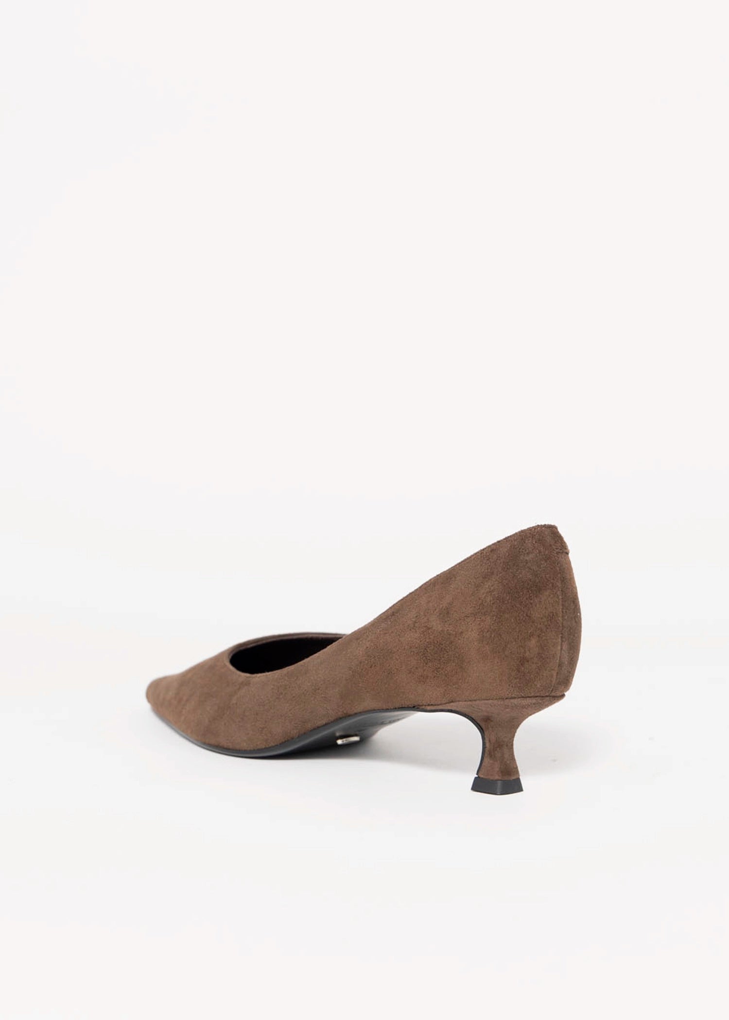 swatch_Espresso Suede tony bianco cameo kitten heel pump