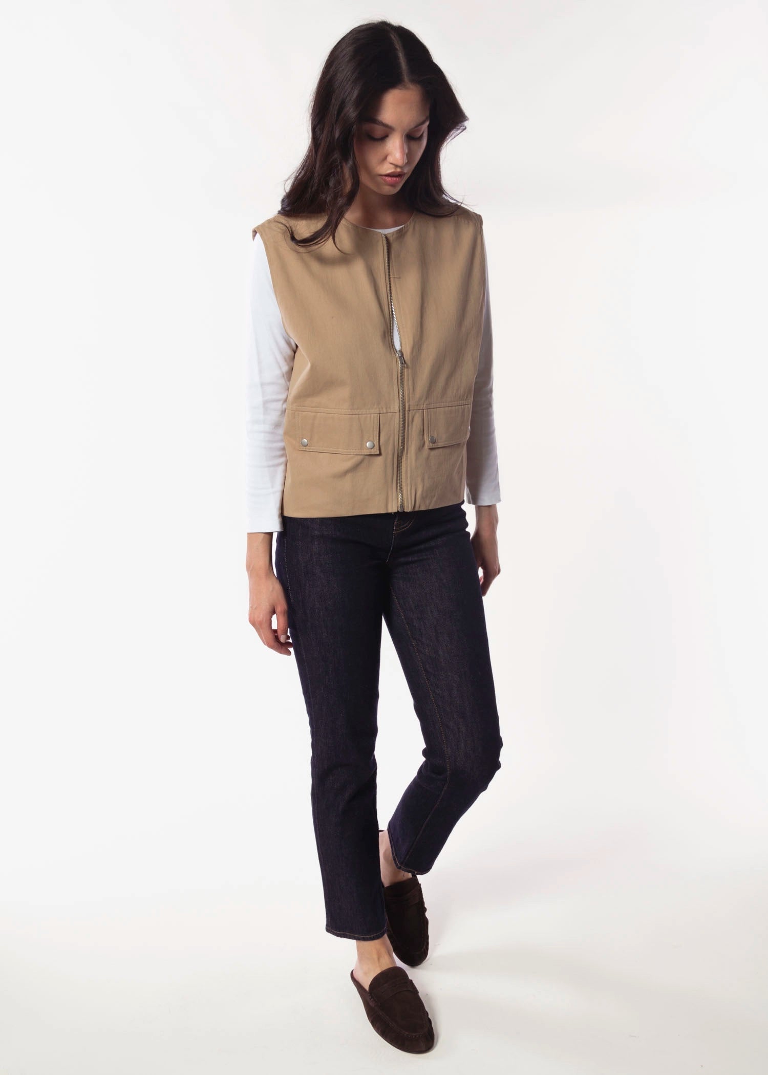 swatch_Khaki cargo vest 