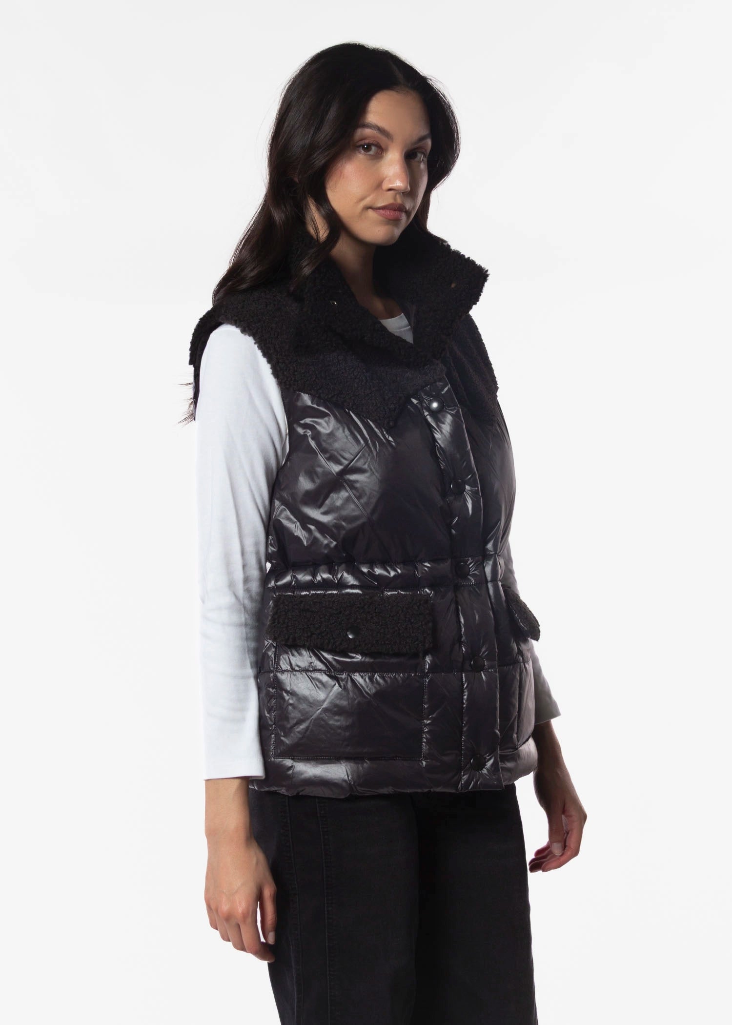 swatch_Black alex puffer vests