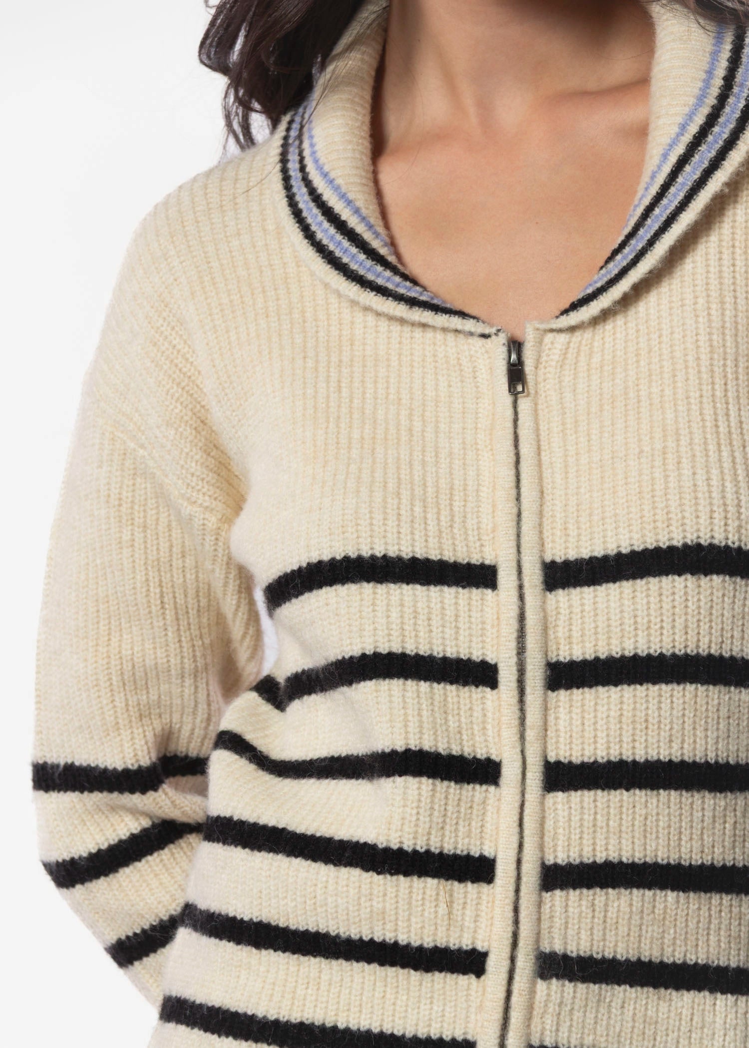 swatch_Ivory sparrow cardigan sweaters