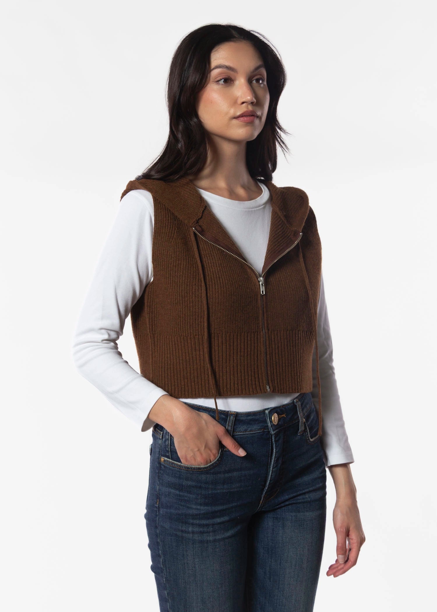swatch_Pine Cone jordana vest sweaters