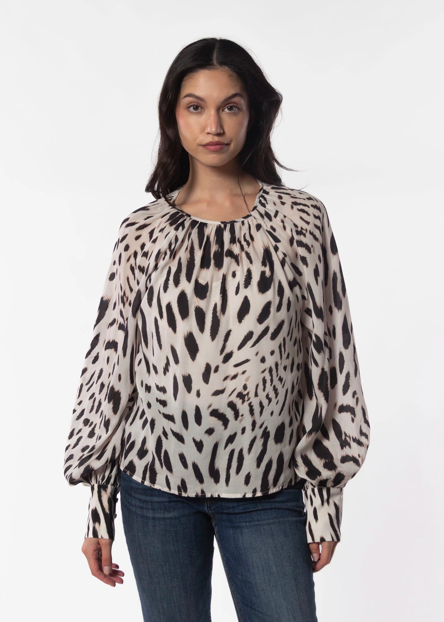 swatch_Spotted Leopard wild dreamer blouse tops