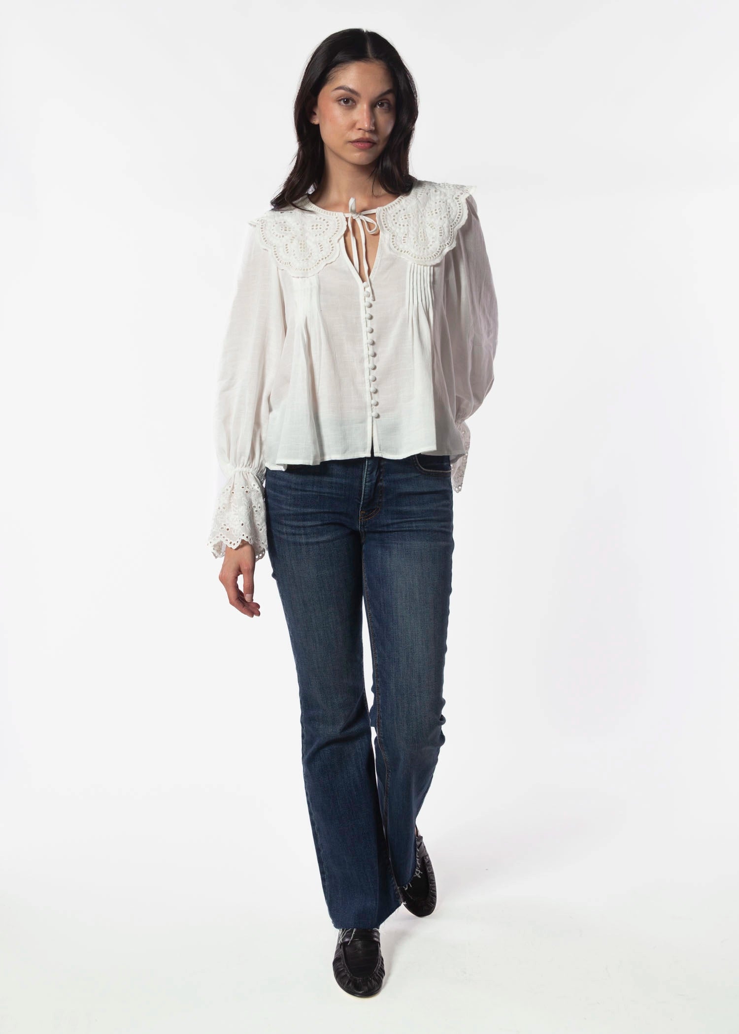 swatch_Eggshell dolly blouse heartloom tops