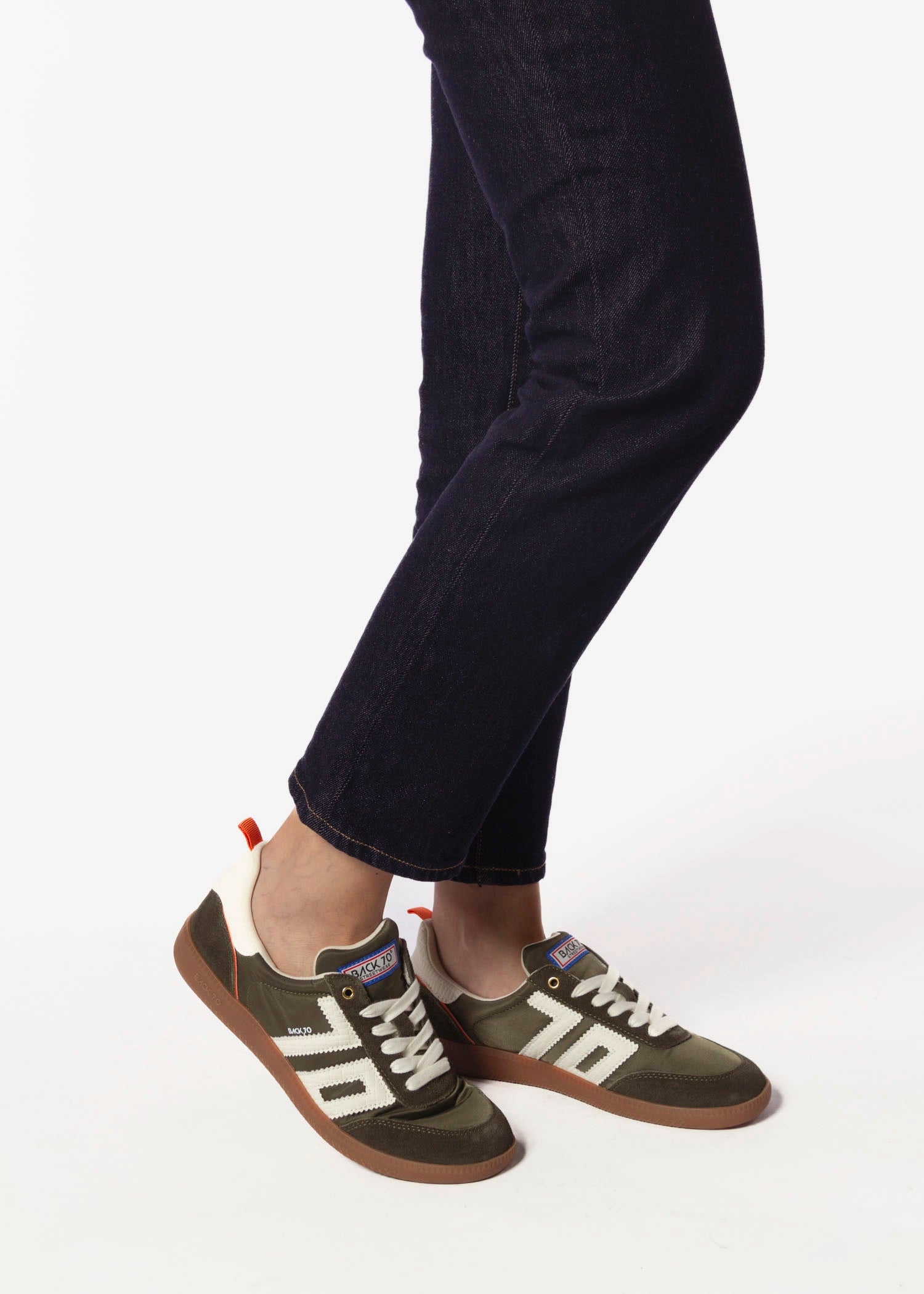 swatch_Orange/Olive ghost sneakers