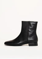 swatch_Black Leather mona boot vagabond shoes