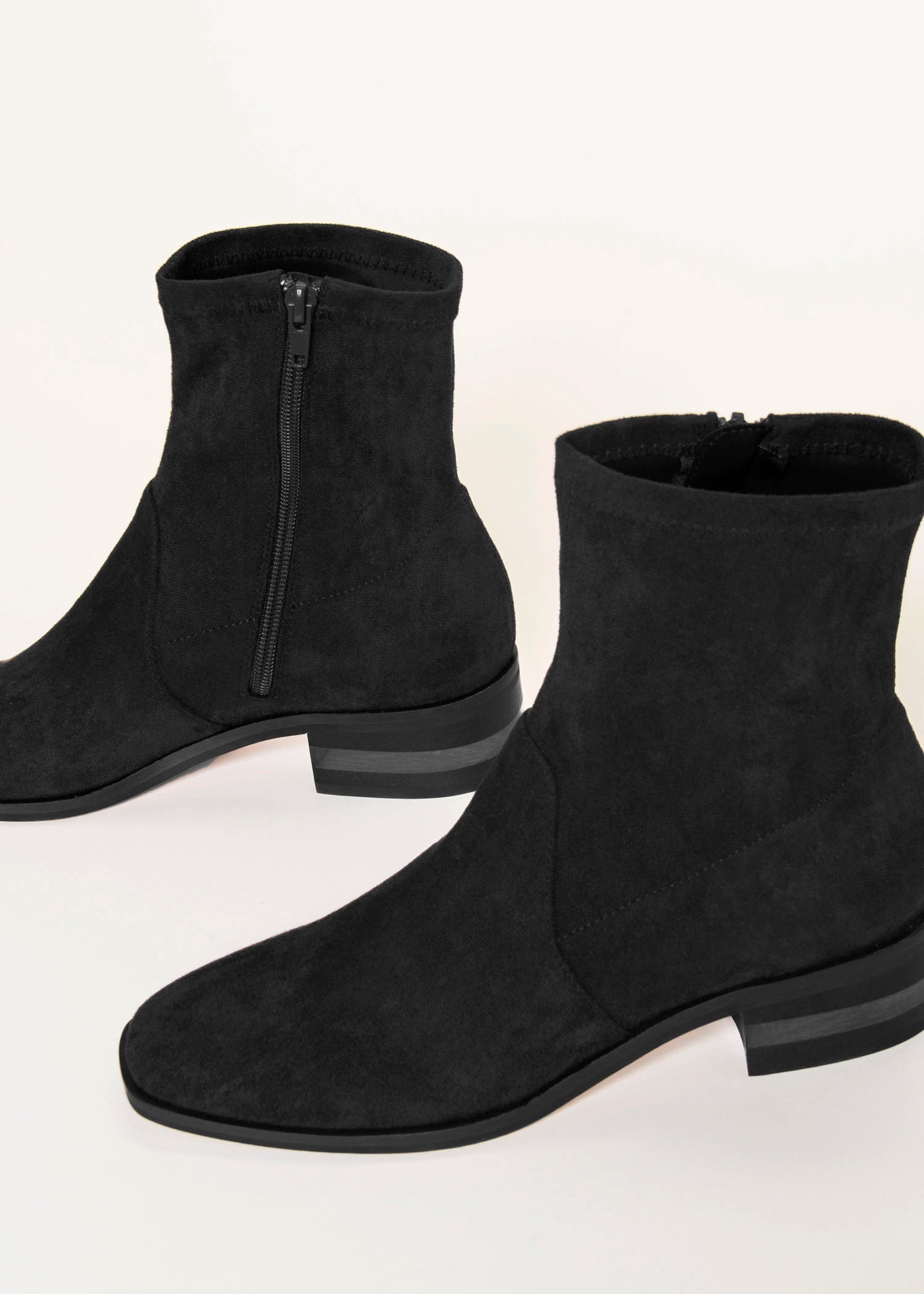 swatch_Black Stretch fuller boot shoes