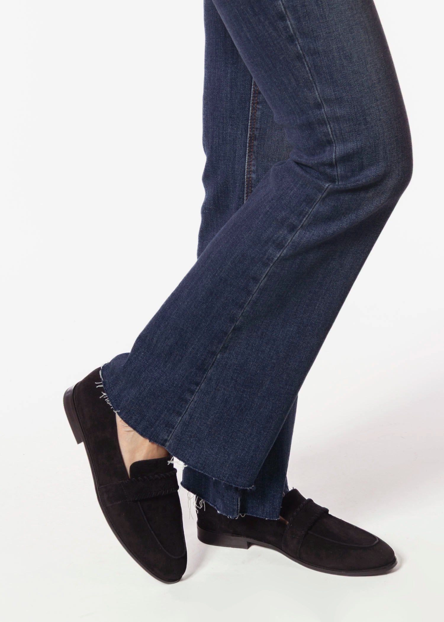 swatch_Black Suede abbra loafer vaneli shoes