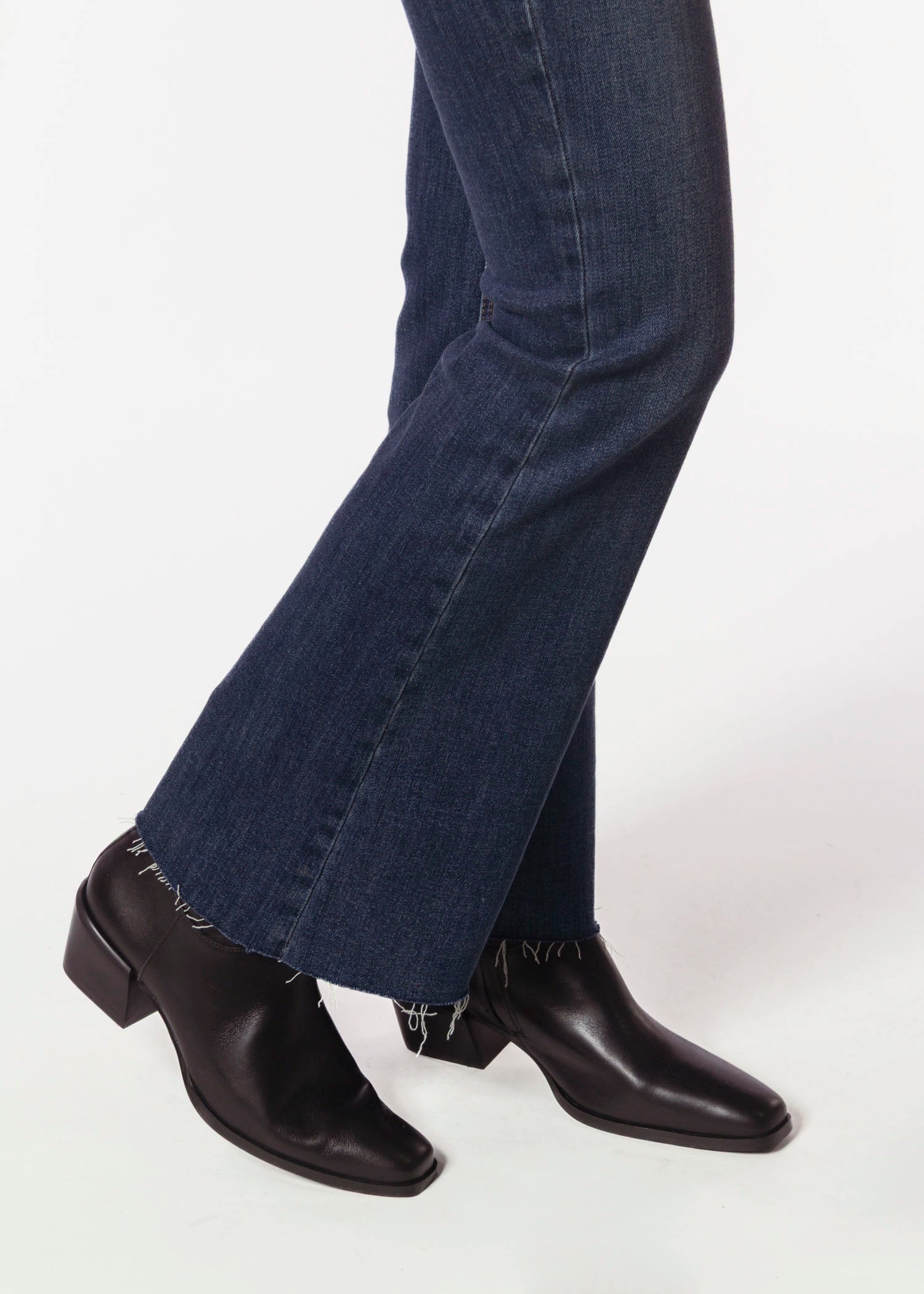 swatch_Black Leather daney boot shoes