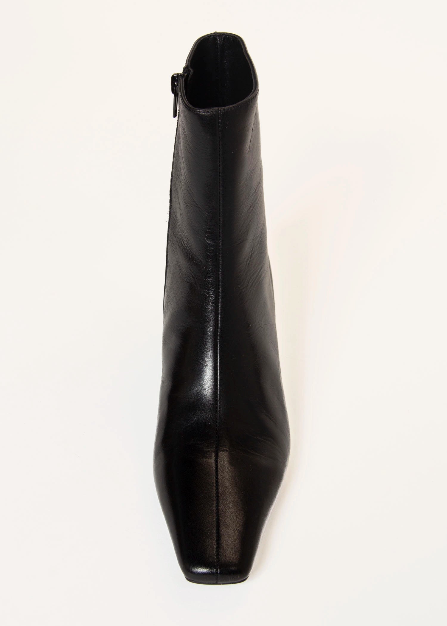 swatch_Black Leather estelle boots