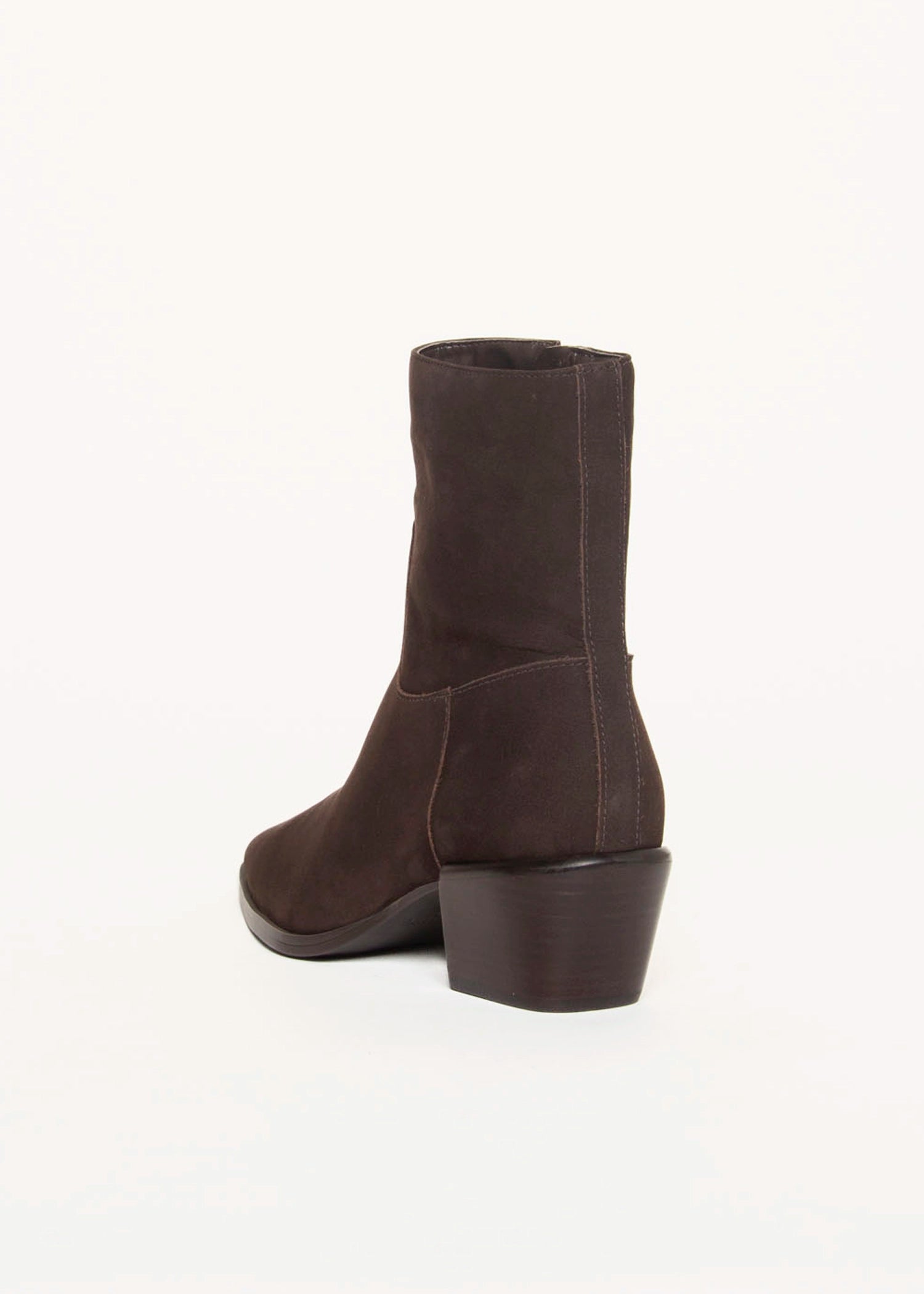 swatch_Chocolate Suede daney boot shoes