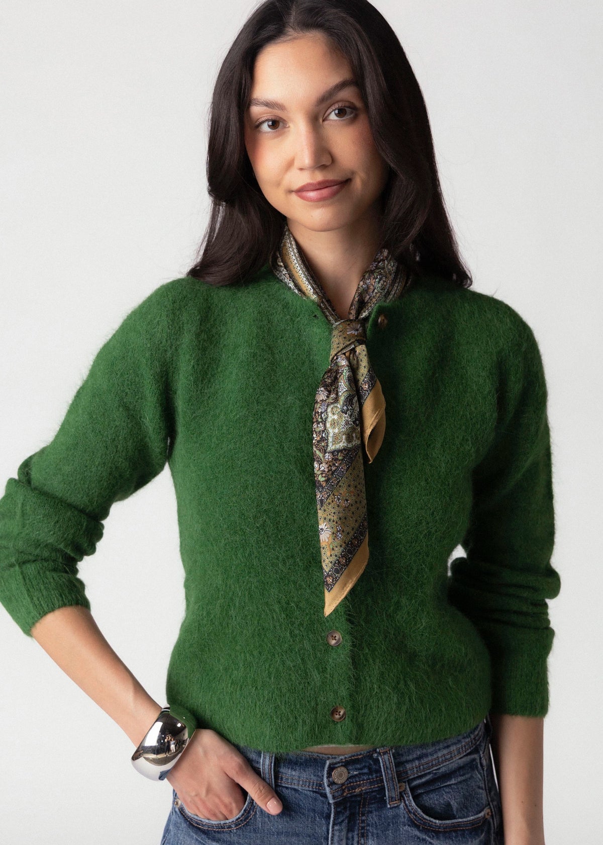 swatch_Vivid Moss pistola yara alpaca shrunken cardigan