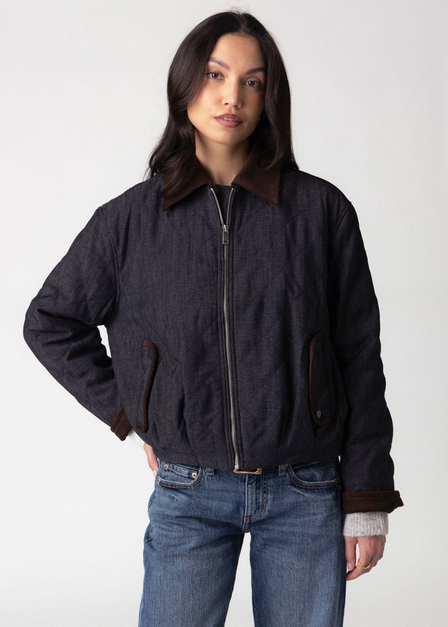 swatch_Denim Blue elle grey contrast collar quilted jacket