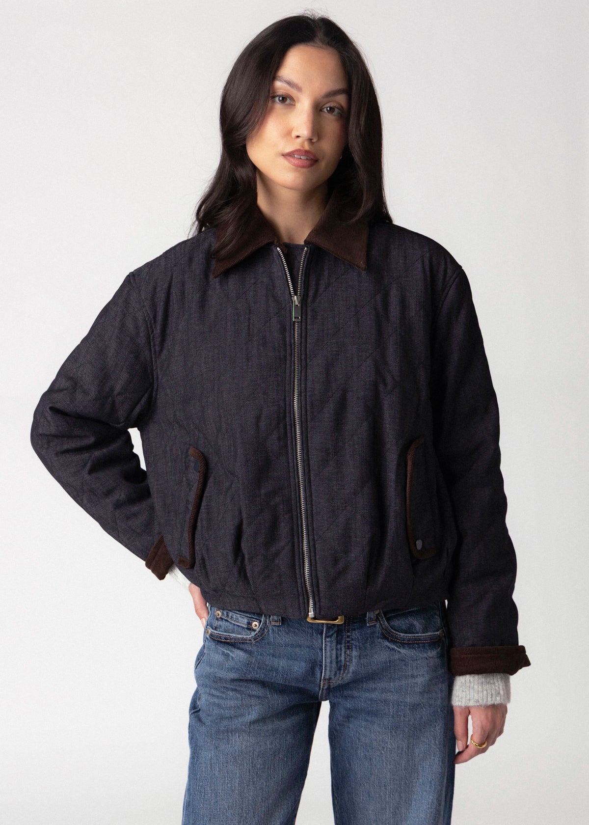 swatch_Denim Blue elle grey contrast collar quilted jacket