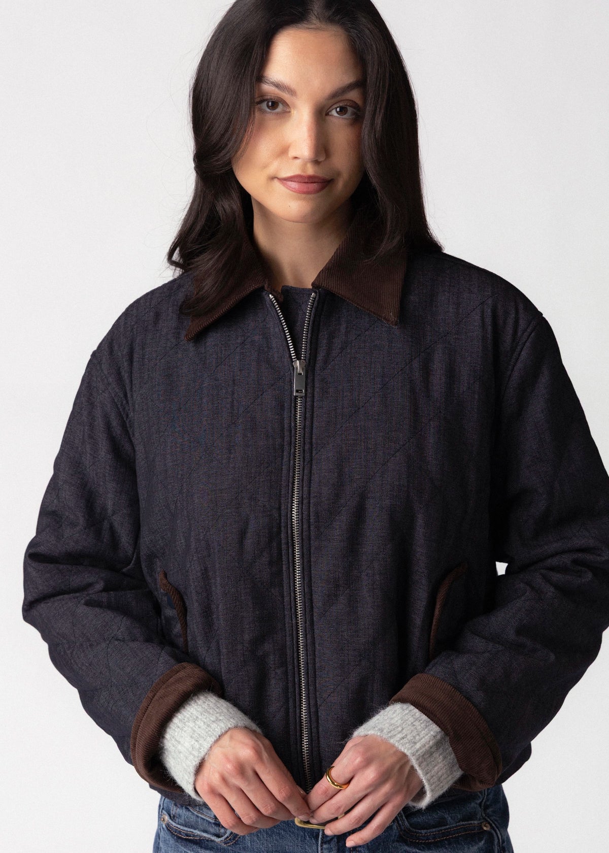 swatch_Denim Blue elle grey contrast collar quilted jacket