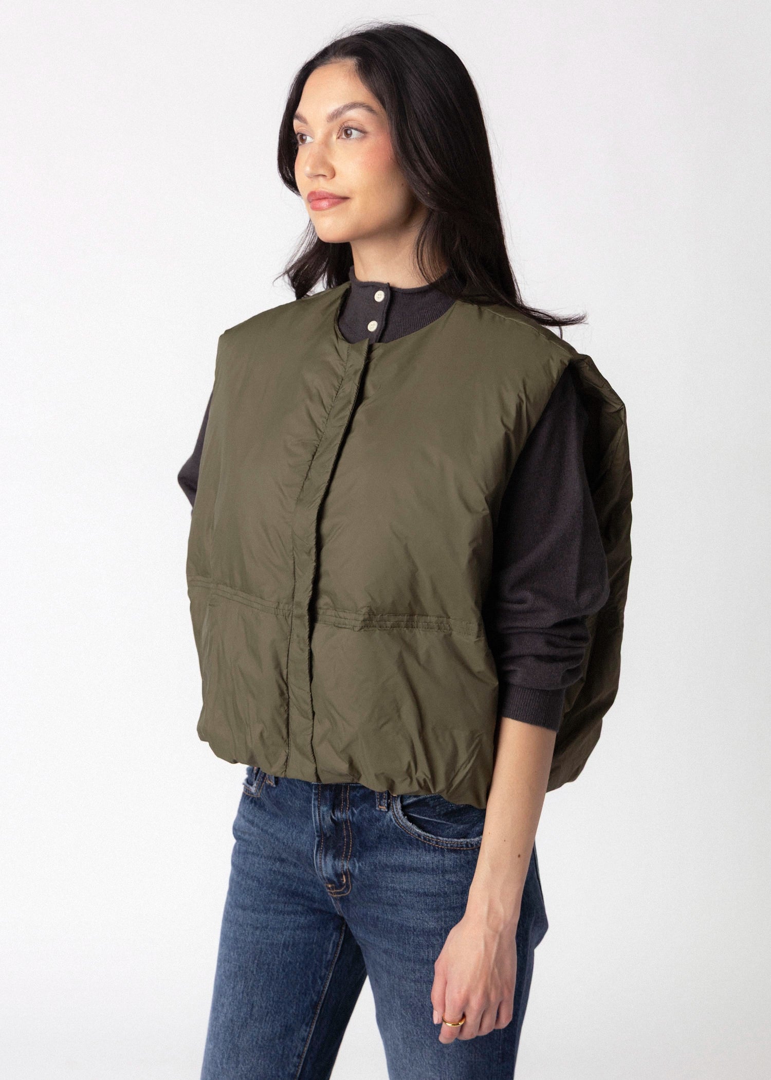 swatch_Ivy pistola catarina nylon puffer vest