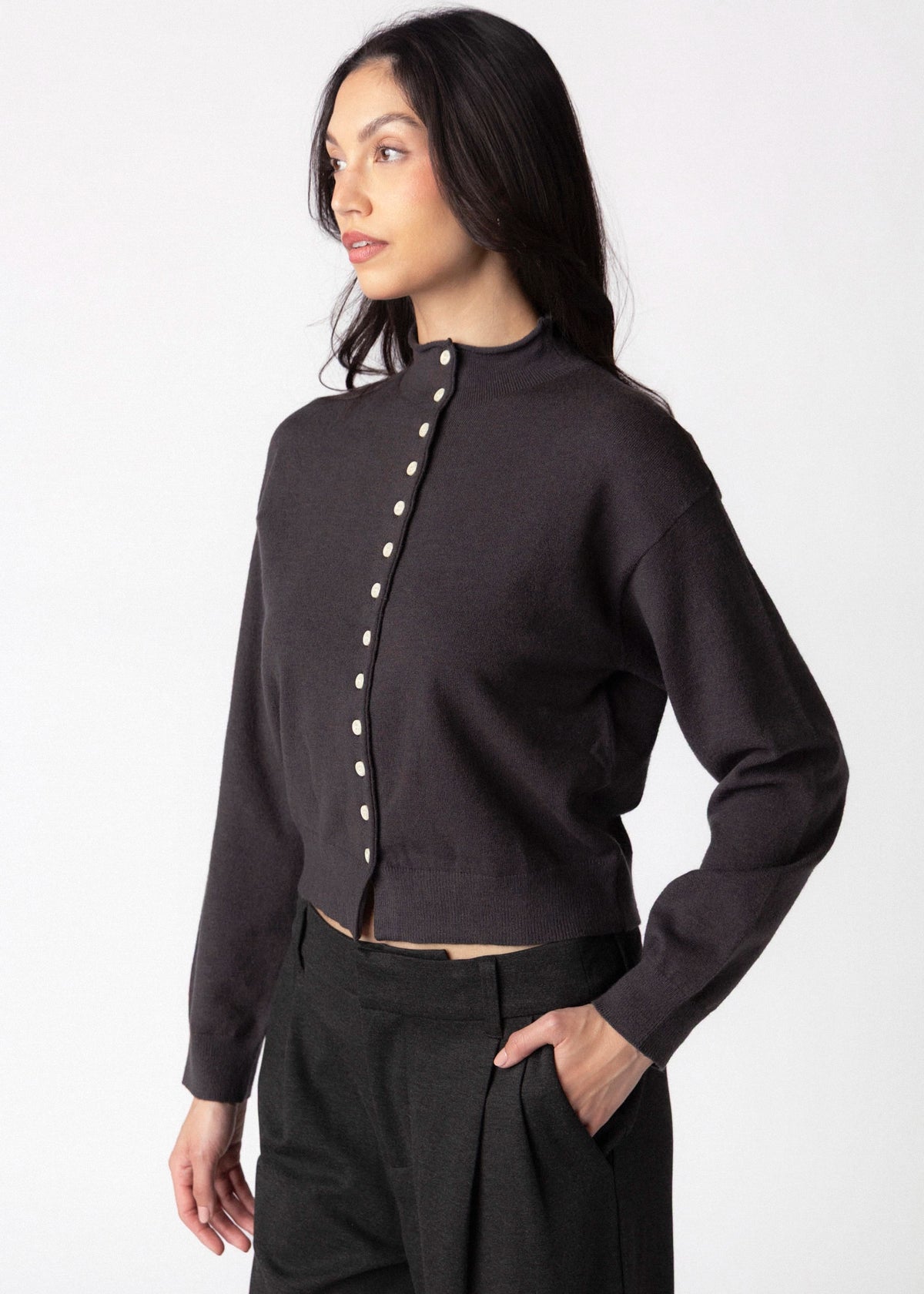 swatch_Charcoal mod ref brooks high neck cardigan