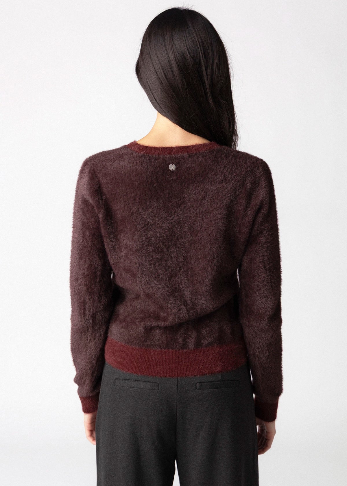 swatch_Fudge rino and pelle keath v-neck sweater