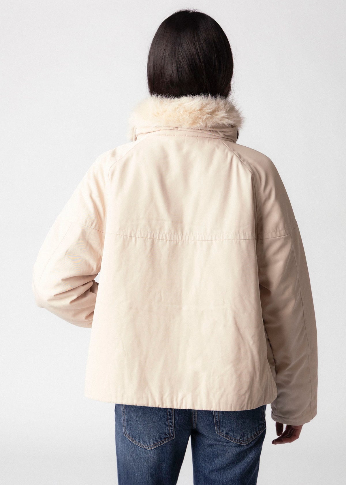 swatch_Oat rino and pelle nanne faux fur collar jacket