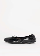 swatch_Patent Black tony bianco chelsea ballet flat