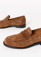 swatch_Brown Suede vagabond linn penny loafer