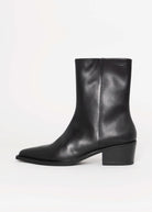 swatch_Black Leather vagabond kelsey wester ankle boot