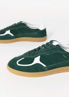 swatch_Forest alohas tb490 rife suede sneaker