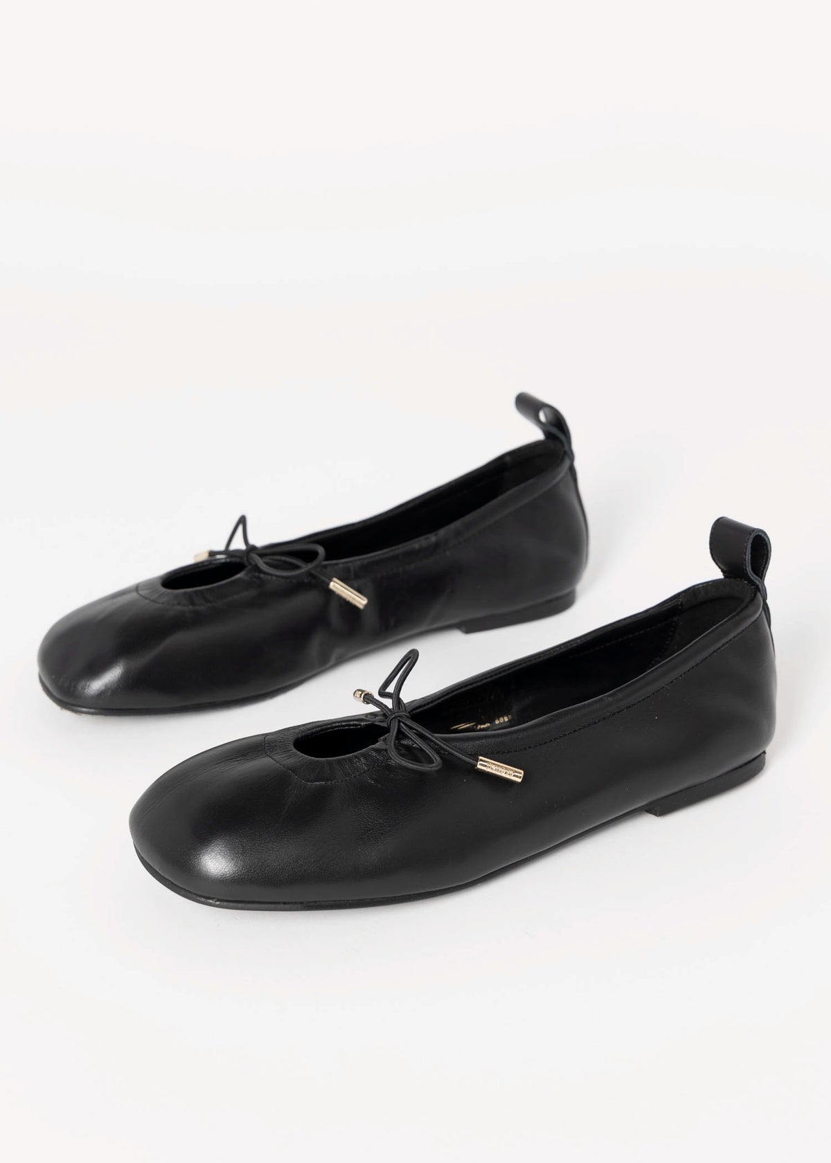 swatch_Black Leather alohas rosalind ballet flat