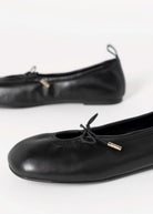swatch_Black Leather alohas rosalind ballet flat