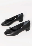 swatch_Black Leather dolce vita ritla mid heel ballet