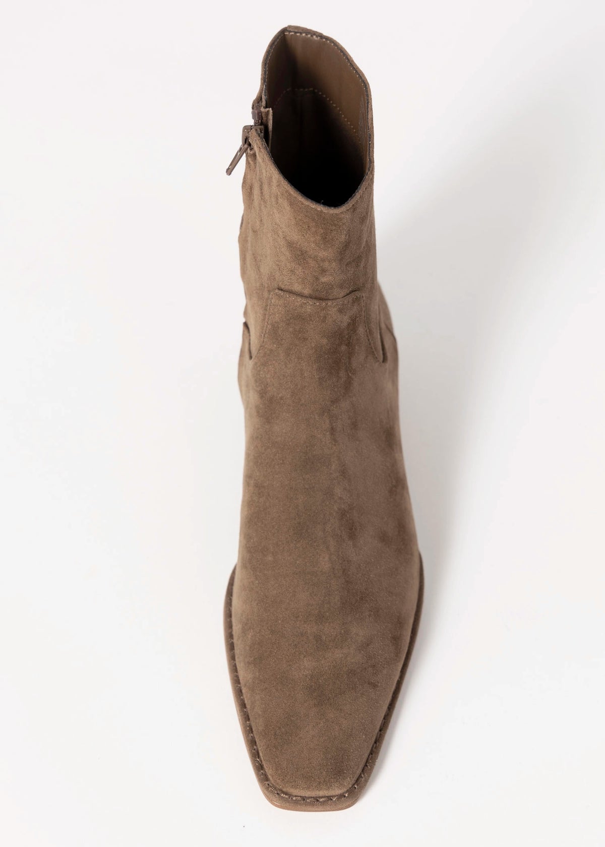 swatch_Taupe Suede steve madden dorene ankle boot