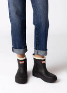 swatch_Black willa insulated waterproof boots
