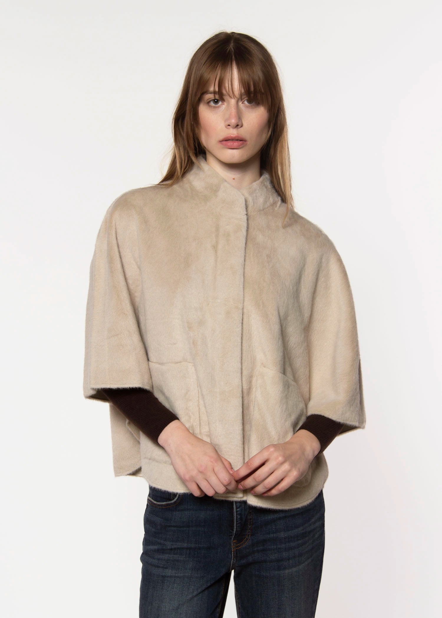 swatch_Birch dewi cape jackets