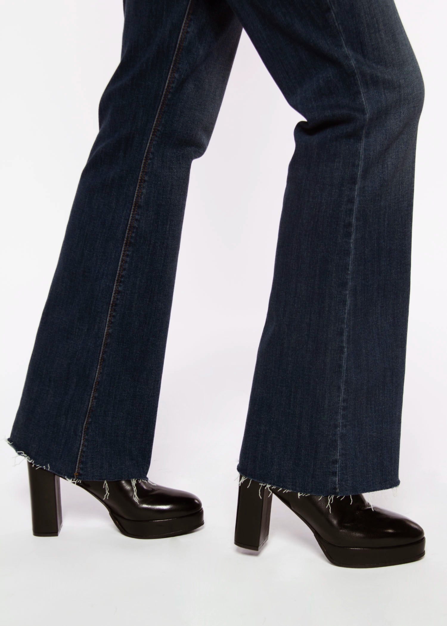 swatch_Black Leather platform boot shoes