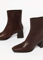 swatch_Chocolate Leather hedda square toe boot boots