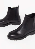 swatch_Black Leather kenova chelsea boot boots