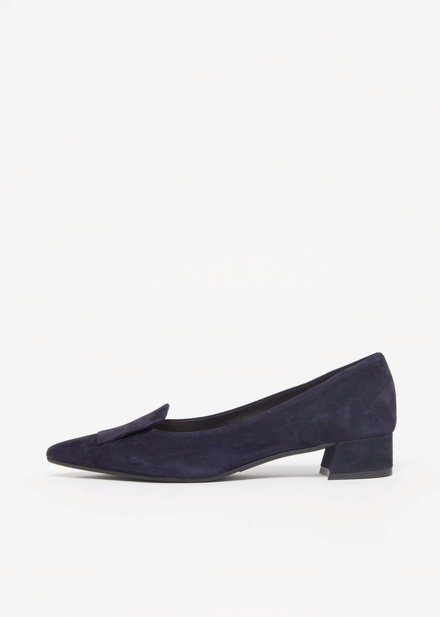 swatch_Navy Suede low heel pump shoes