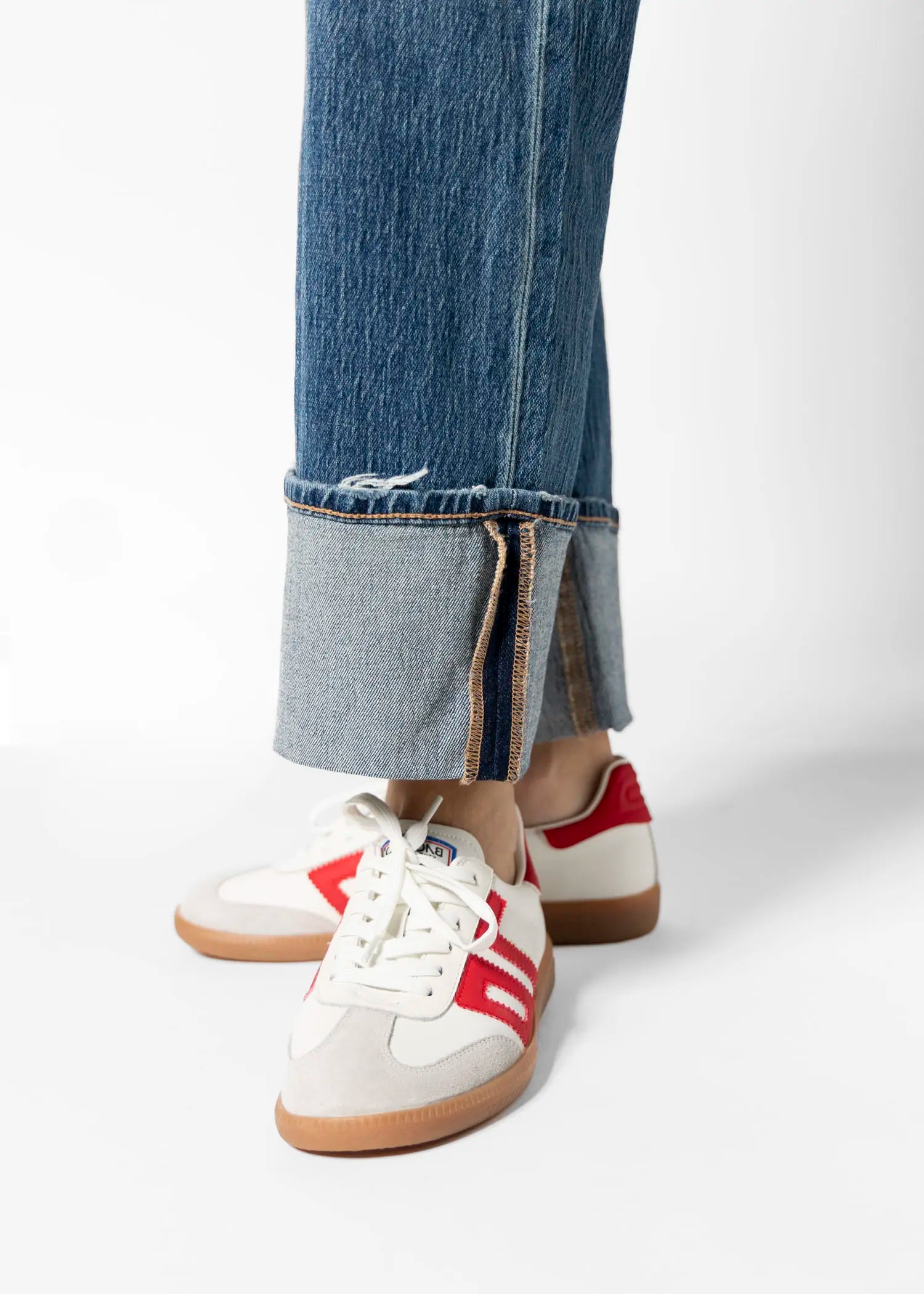 swatch_red cloud lace up sneaker shoes