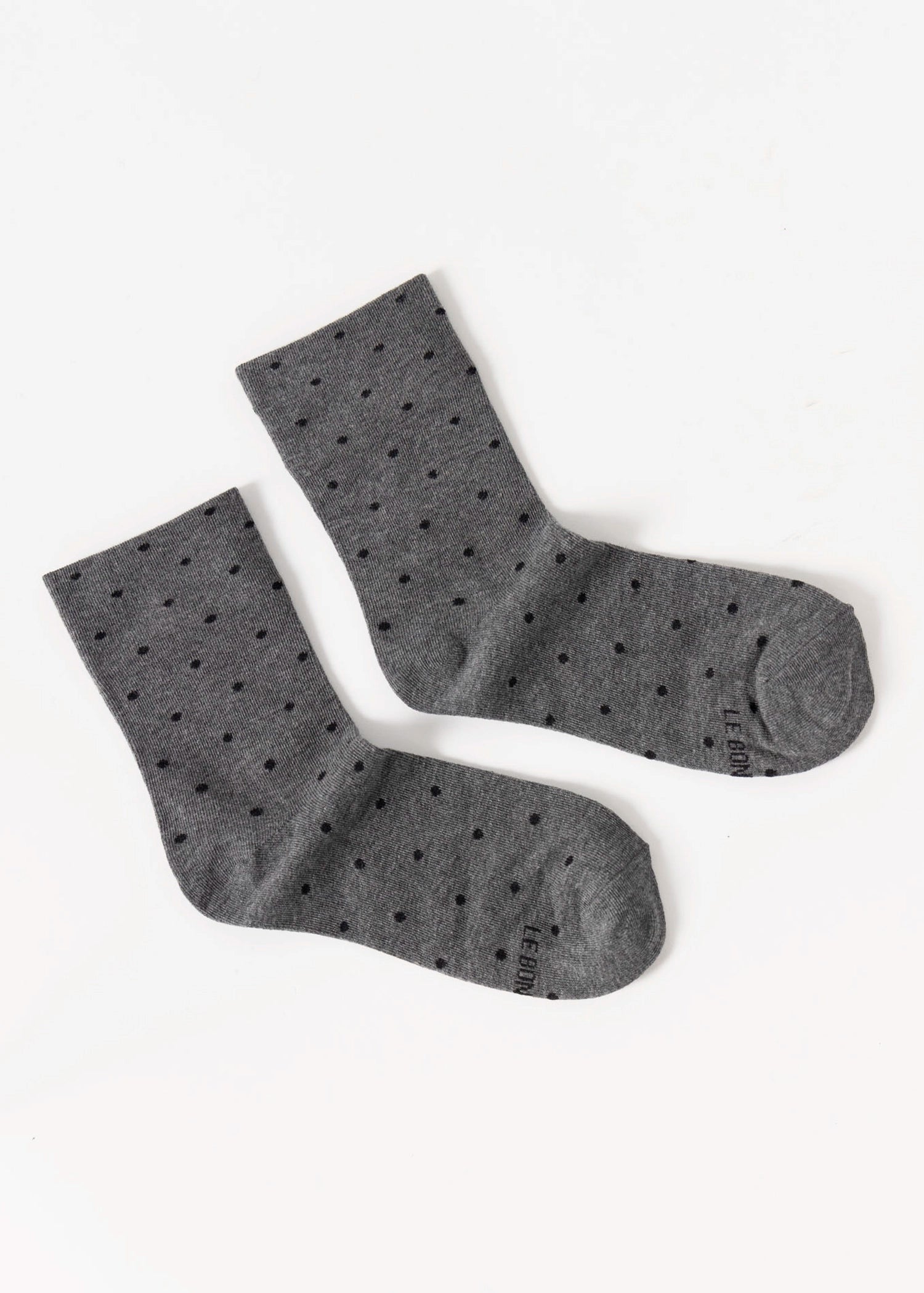 swatch_Charcoal/Black le bon shoppe sneaker socks