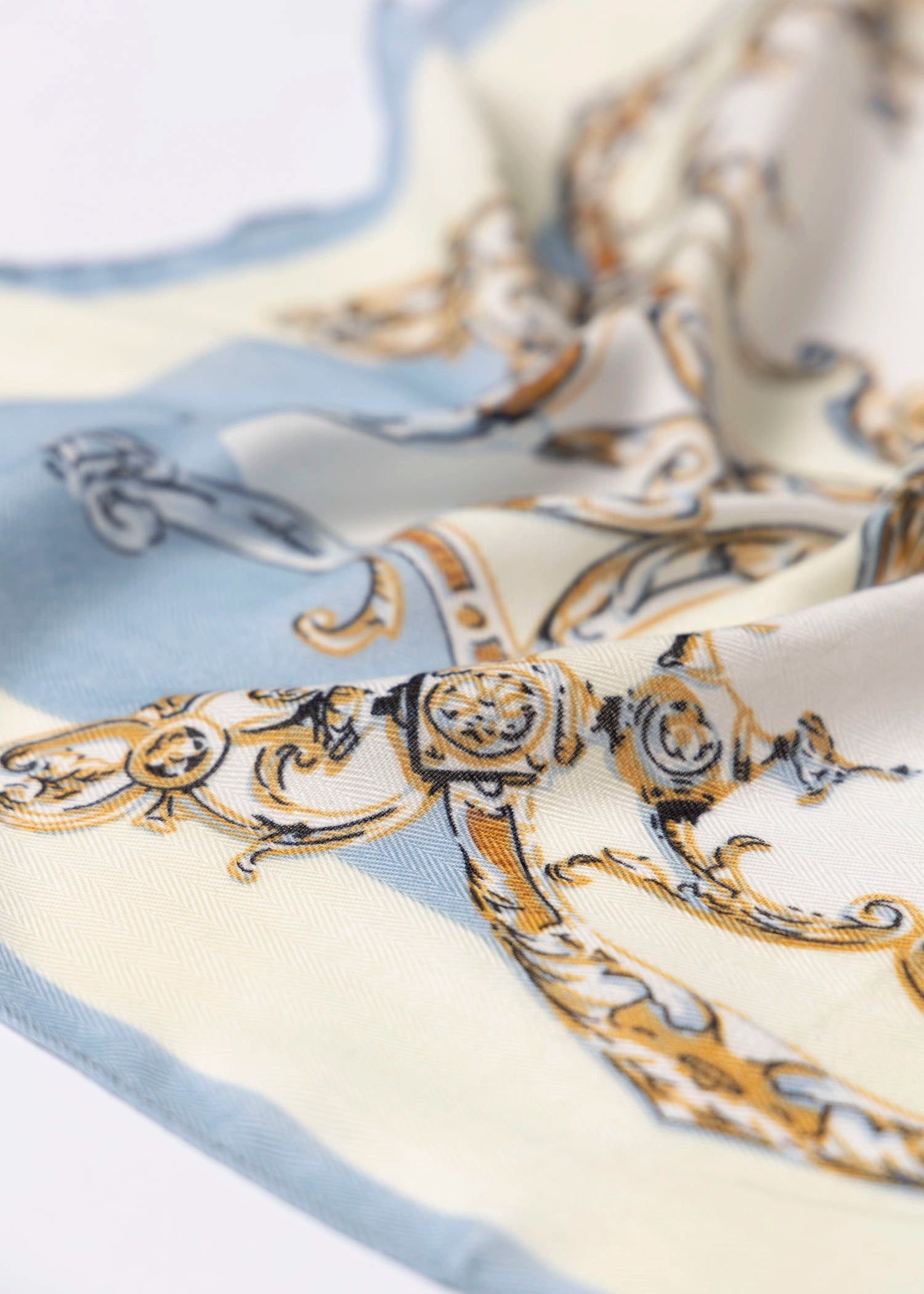swatch_Blue Multi printed scarf