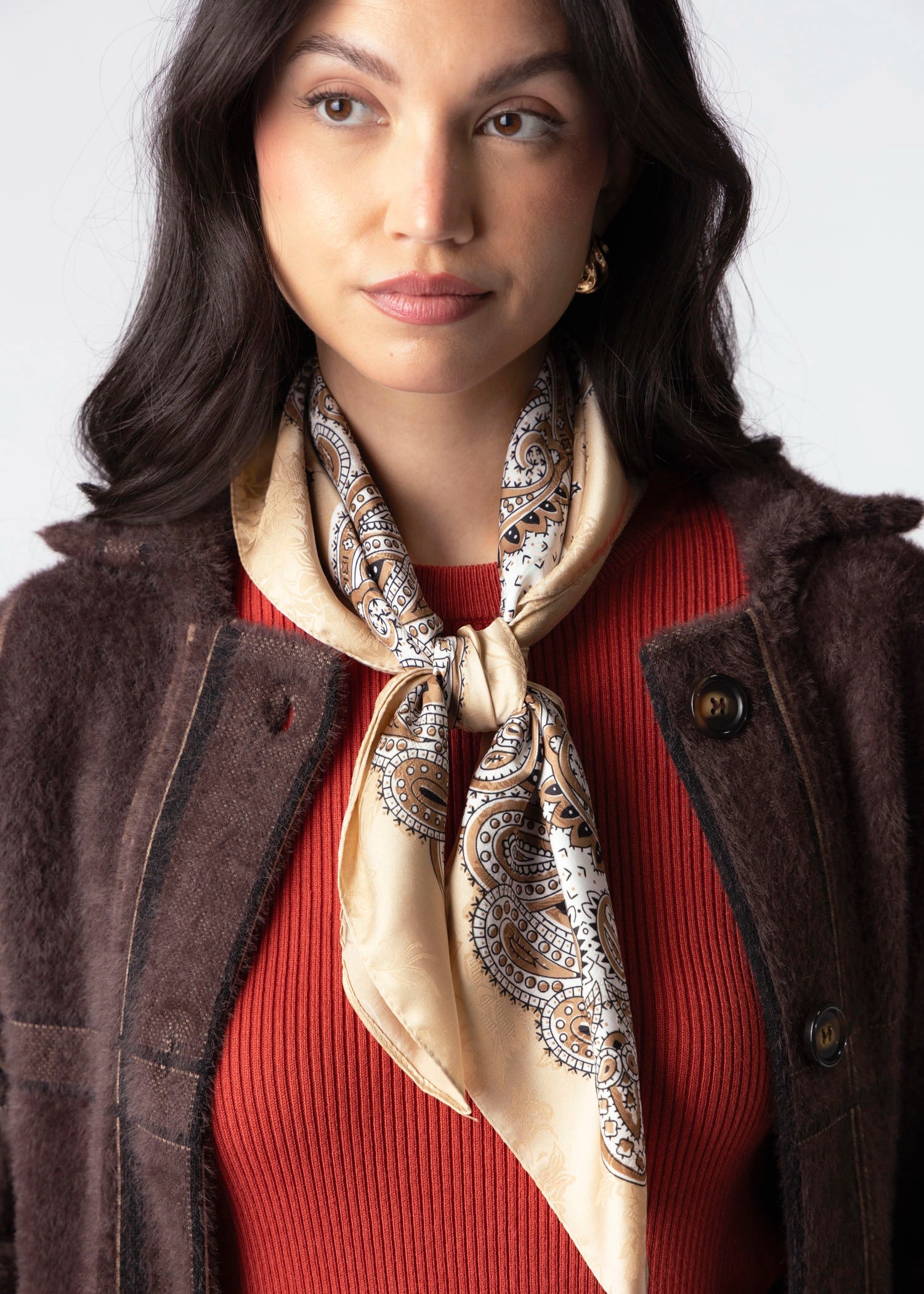 swatchc_Brown/Beige paisley print square scarf